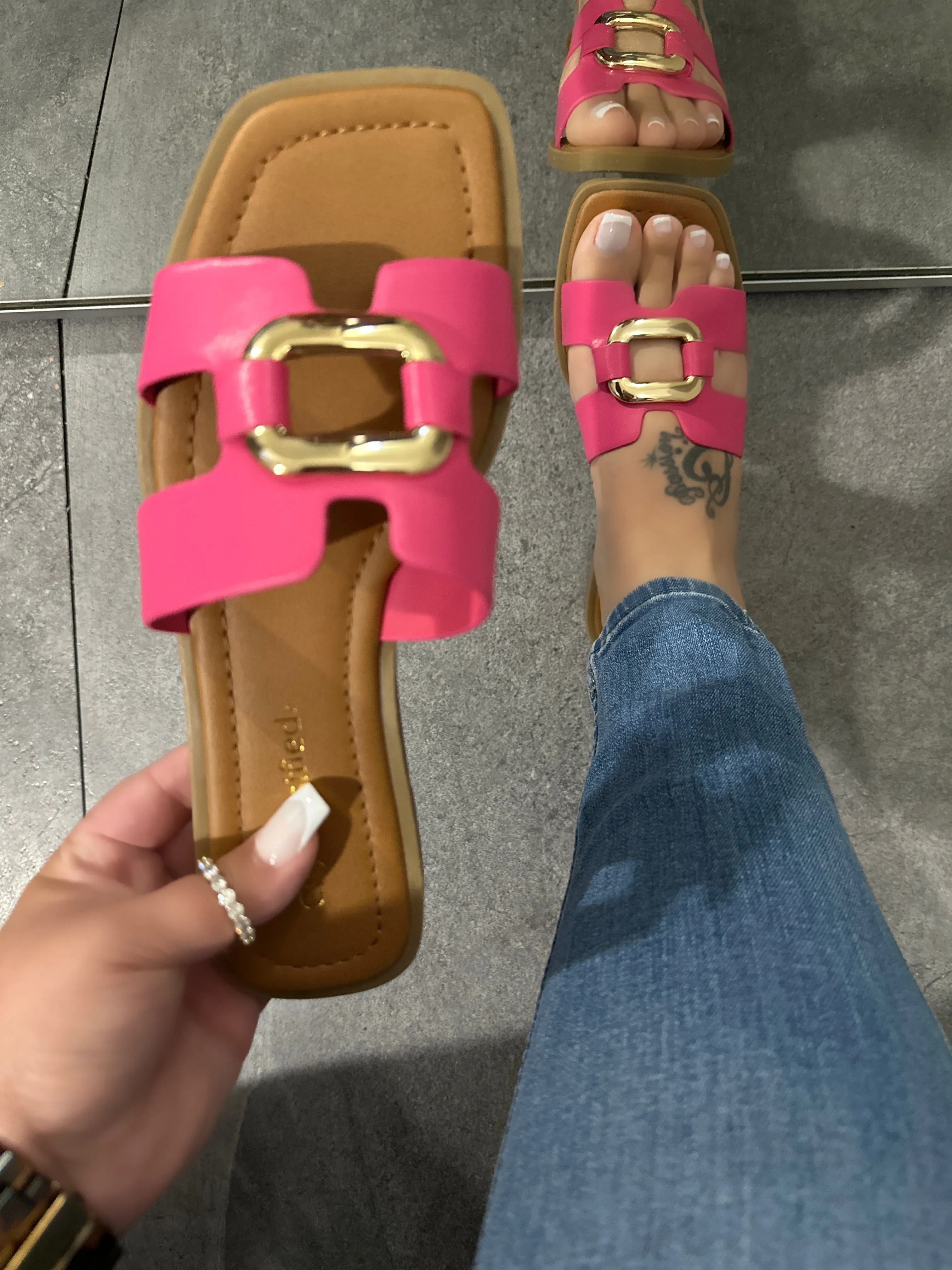 Alice Open Toe Flat Sandal-Hot Pink
