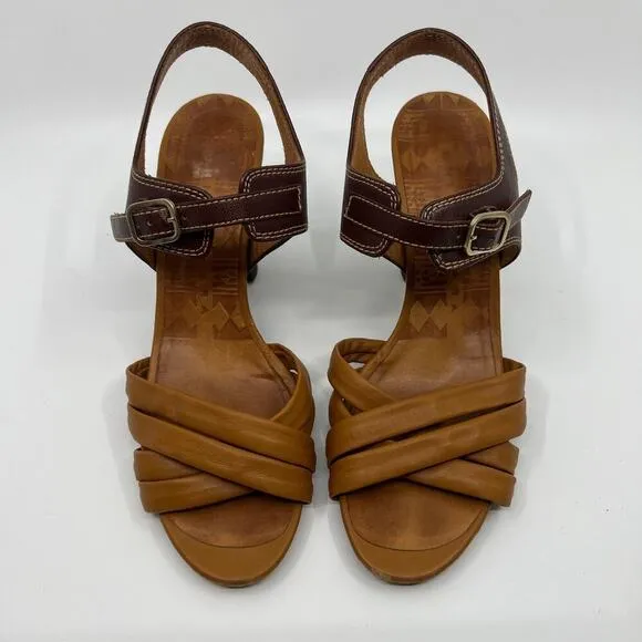 CHIE MIHARA Strappy Leather Heeled Sandal