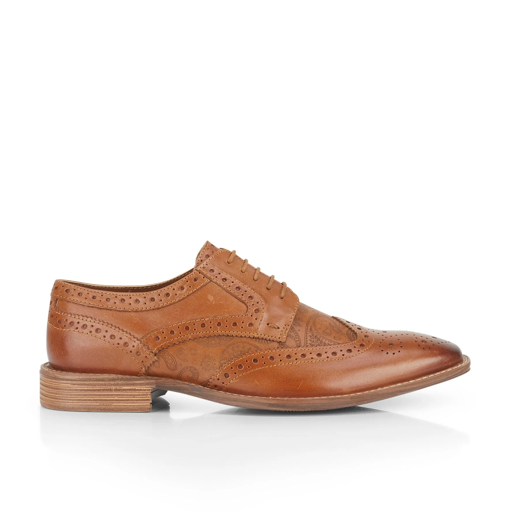Churchill Men's Brogue Shoes - Tan