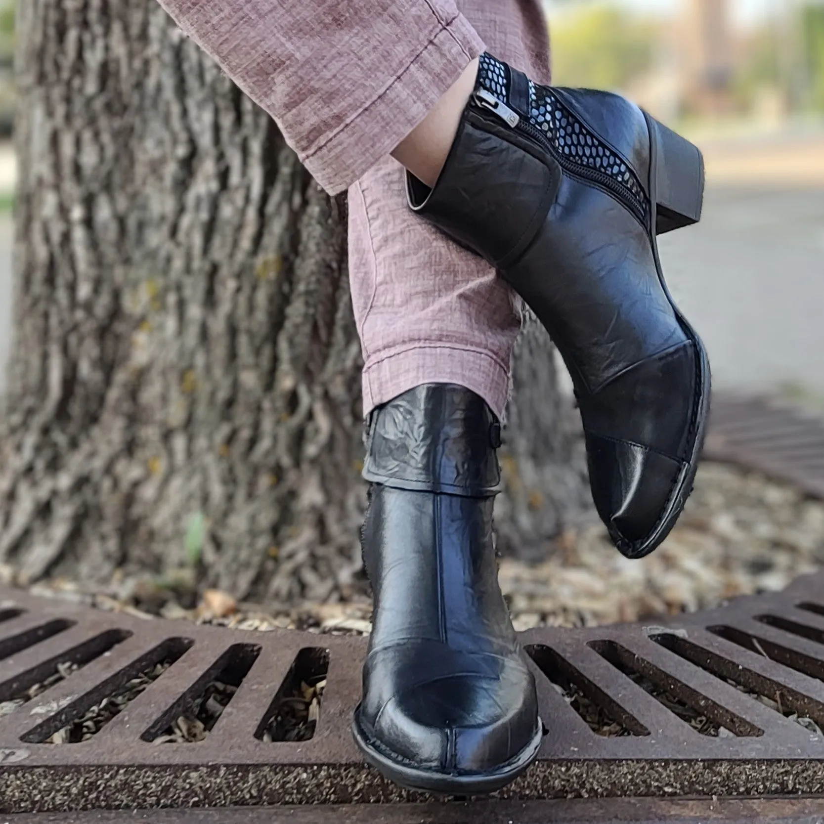 Dorking Dalma D8623 - Black