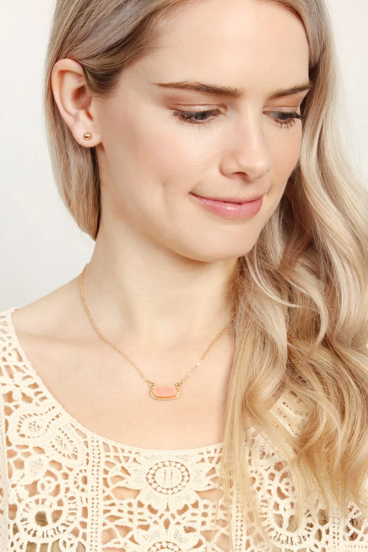 Druzy Stone Oval Stone Pendant  Necklace
