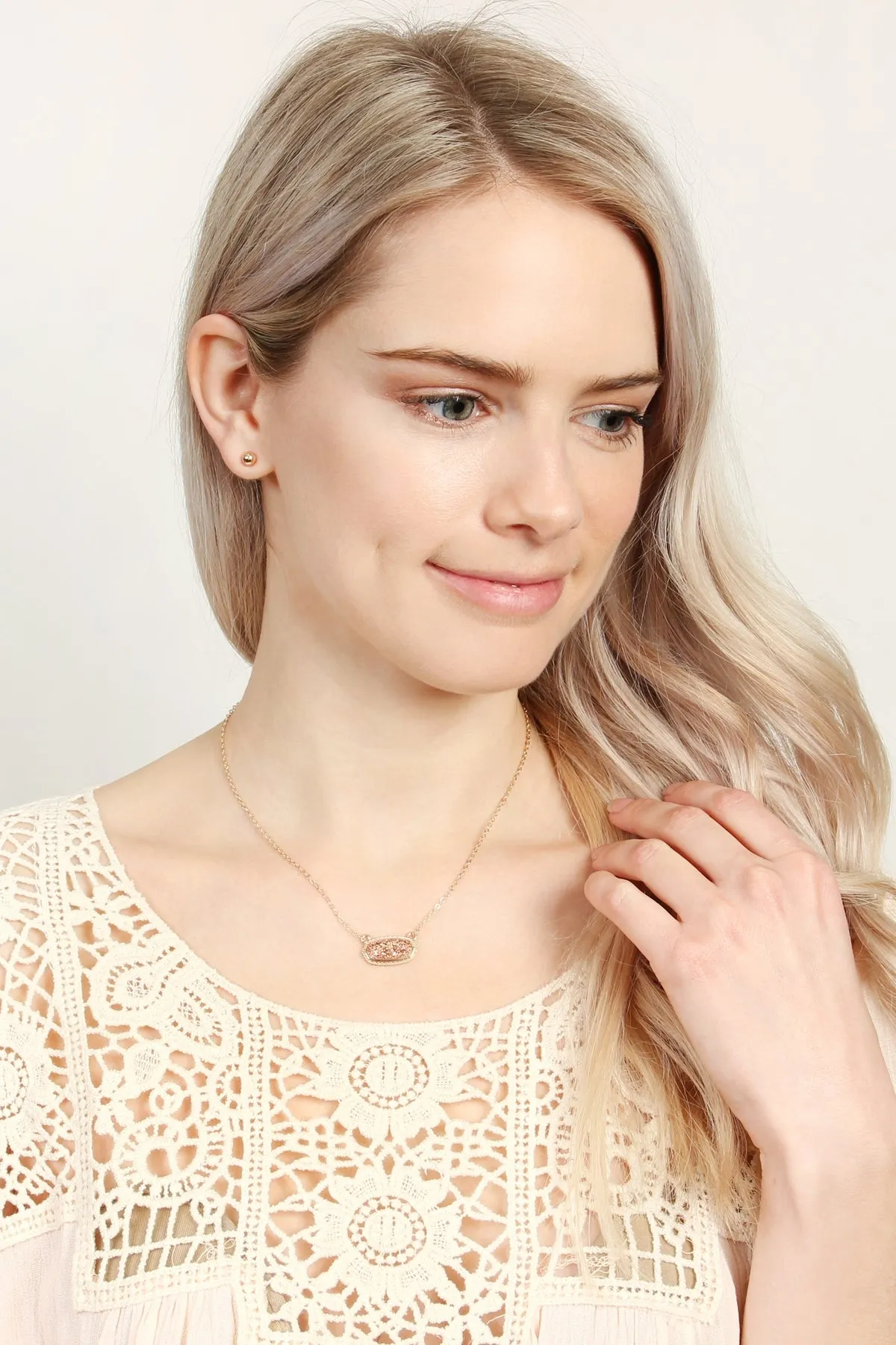 Druzy Stone Oval Stone Pendant  Necklace