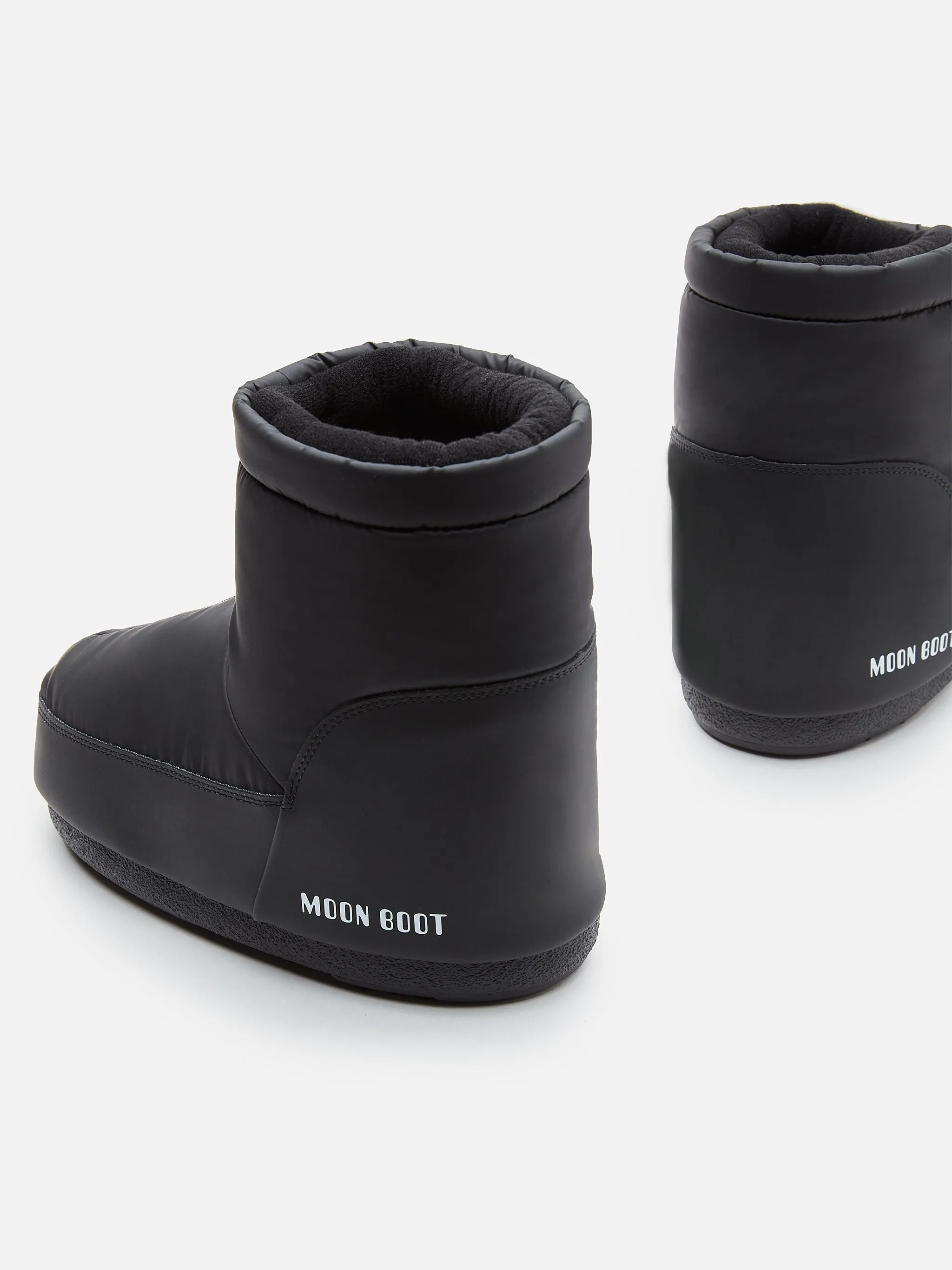 Icon Low Nolace Rubber