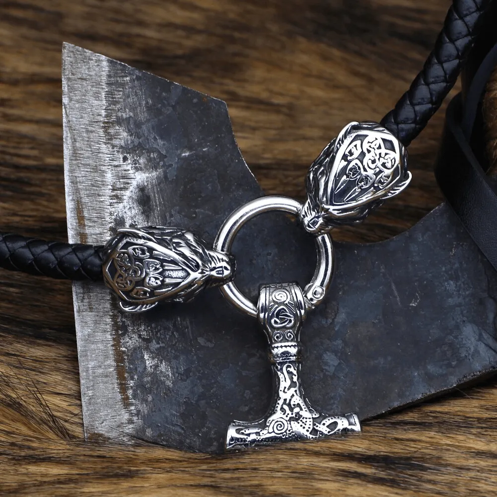 King Chain With Wolf Claws & Mjolnir Pendant
