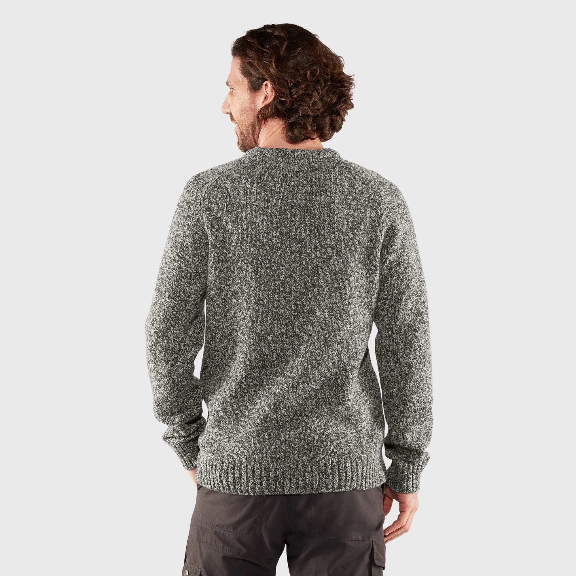 Lada Round Neck Sweater M
