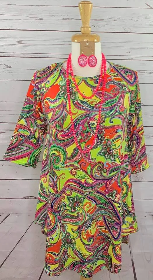 Large: Paradise Neon Paisley Scoop Tunic
