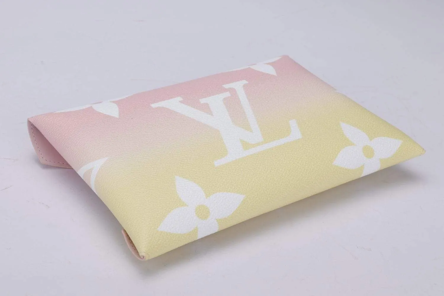 Louis Vuitton Escale Pochette Kirigami Pochette By The Pool 2021 Collection (M80377), with Dust Cover & Box