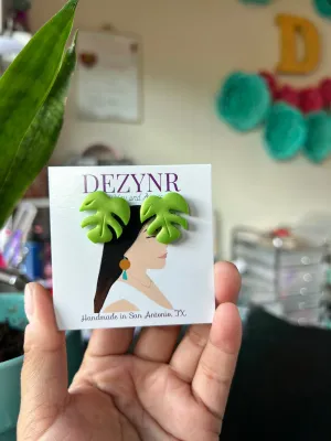 Monstera studs