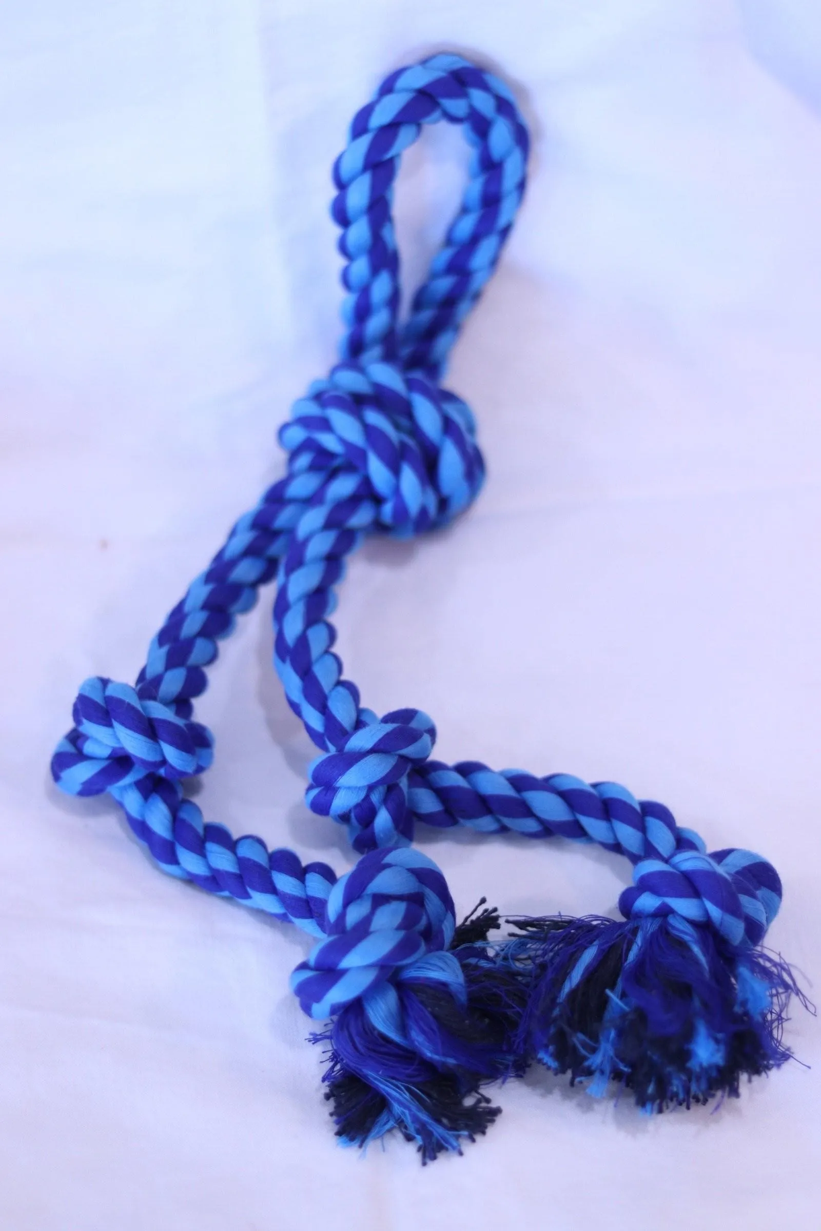 Nuts for Knots Rope Tug w/2 Danglers