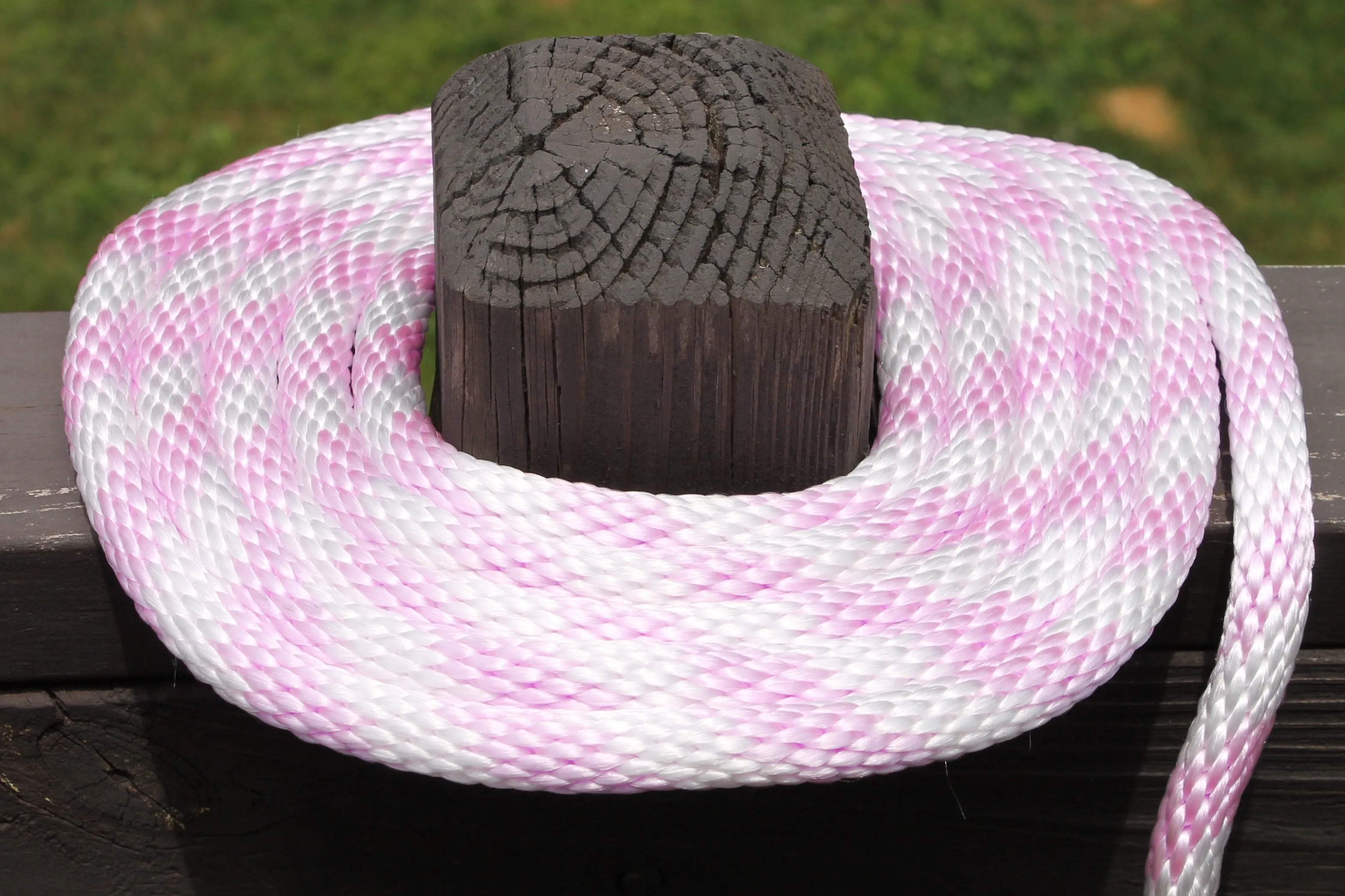 Orchid and White Solid Braided Multifilament Polypropylene Rope