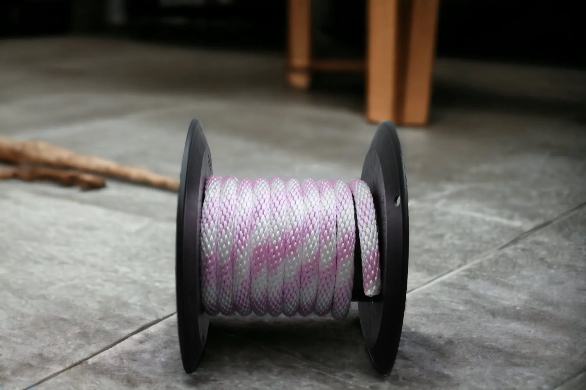 Orchid and White Solid Braided Multifilament Polypropylene Rope