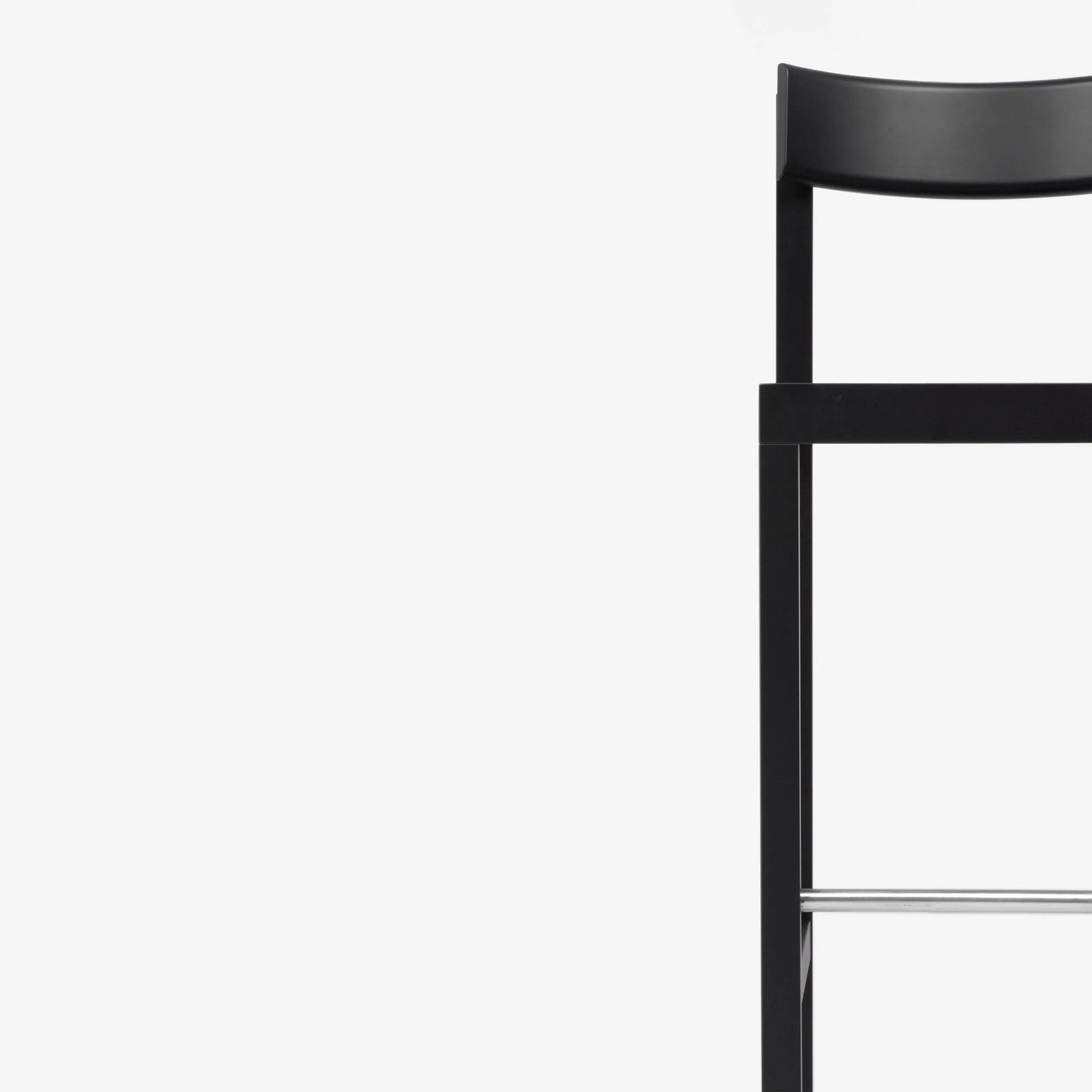 Primo Barstool