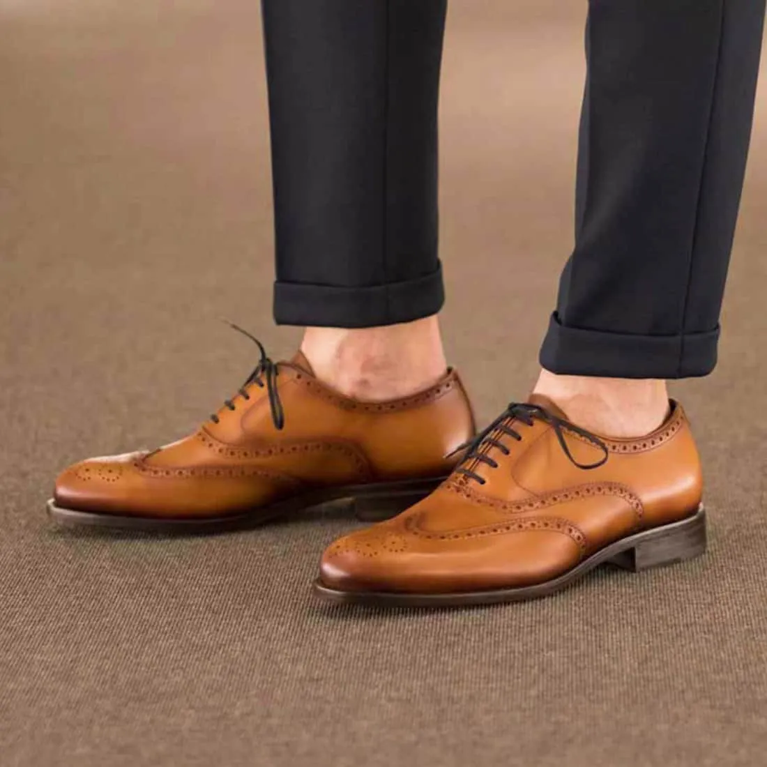 Richelieu fleuri en cuir gold