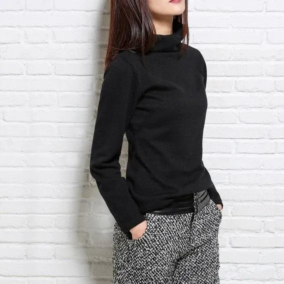 Scarf Collar Sweatshirt