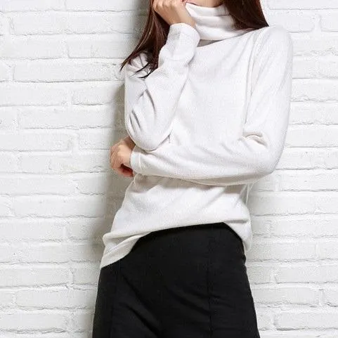 Scarf Collar Sweatshirt