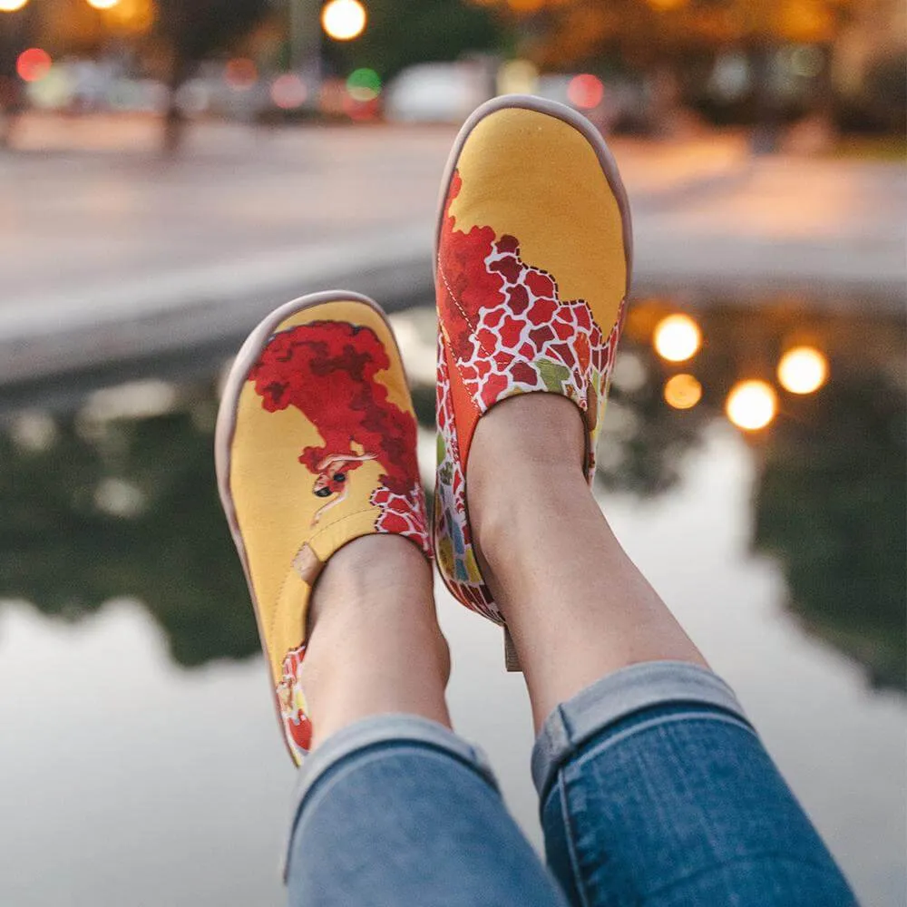 VIVA LA VIDA Women Art Painted Slip-on Shoes