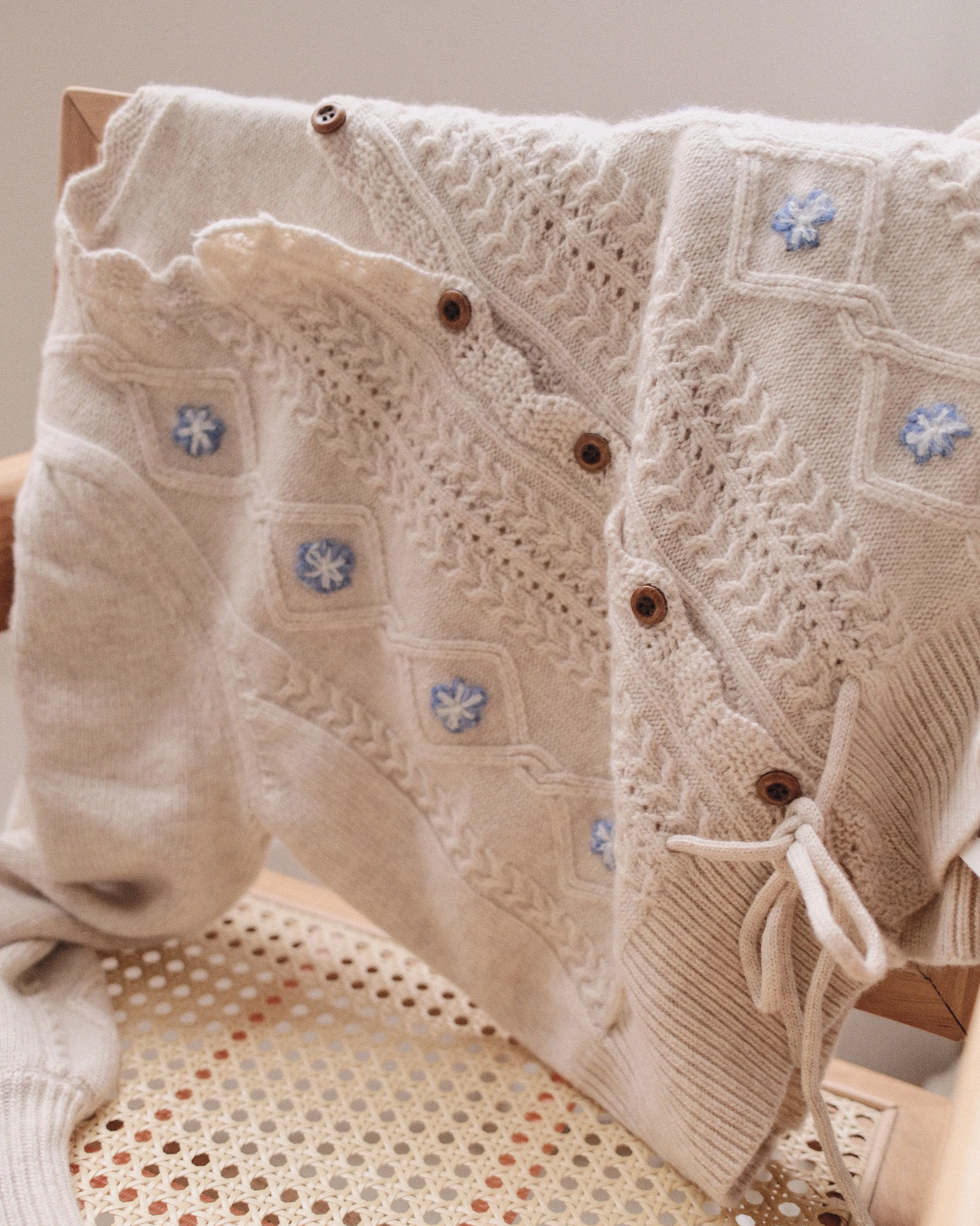 Willow Embroidery Knit Cardigan